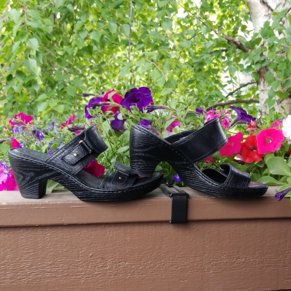 Born sandals size 39